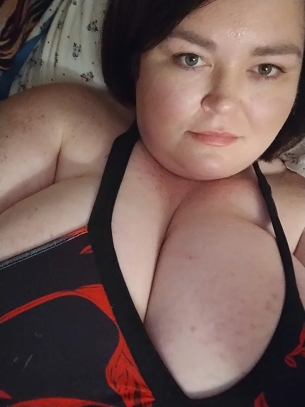 Plum Jewels - OnlyFans Creator Profile Picture