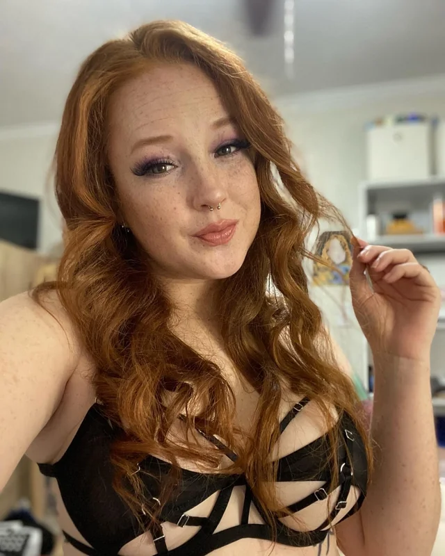 Poison Ivee - OnlyFans Creator Profile Picture