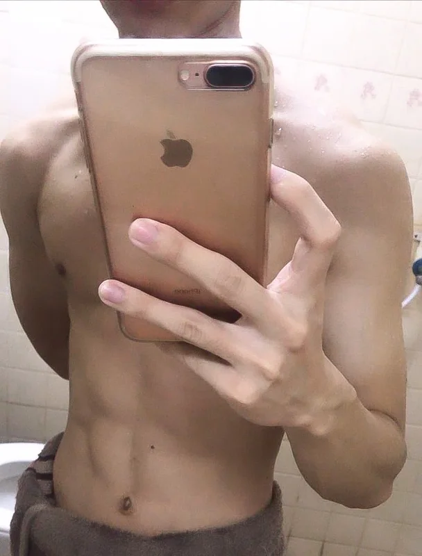 Pondkung54 OnlyFans Creator Profile Pondkung54 OnlyFans Asian Guy with big dick