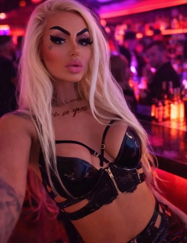 PerfectKoshka OnlyFans profile picture - Swedish/Russian creator