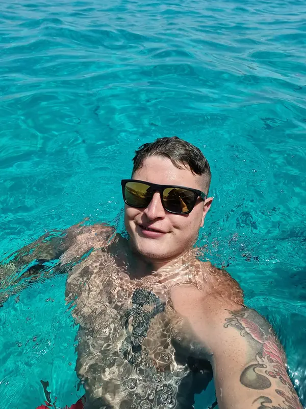 Portlandguy666🍍🇬🇧 OnlyFans profile