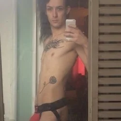 Poseidonsthot OnlyFans drag queen