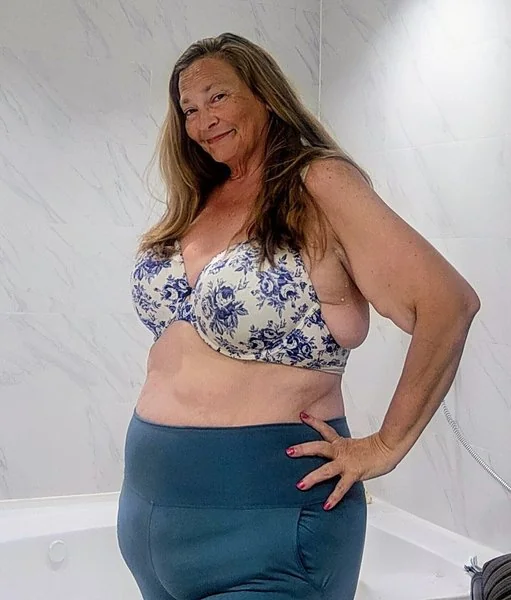 professionalfacesitter OnlyFans MILF creator