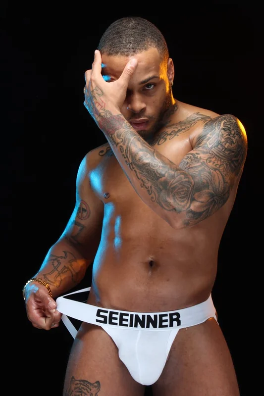 Pureadonis69 OnlyFans Creator Pureadonis69 OnlyFans athletic creator