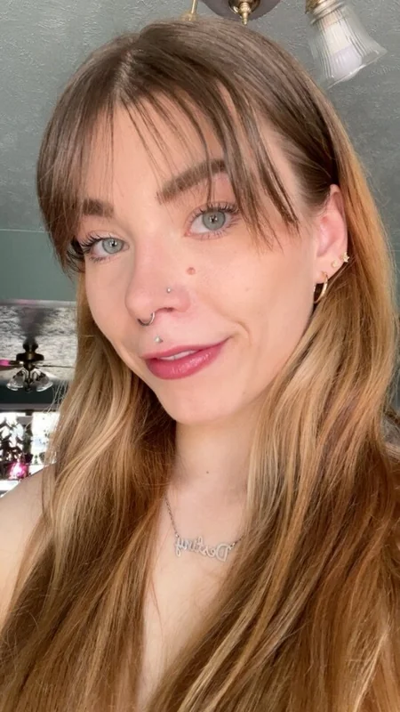 Queen_D OnlyFans profile