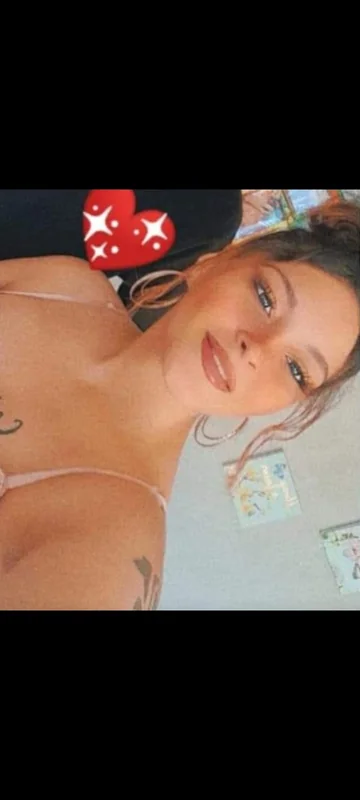 Queentee02 OnlyFans Creator Queentee02 OnlyFans creator with engaging personality
