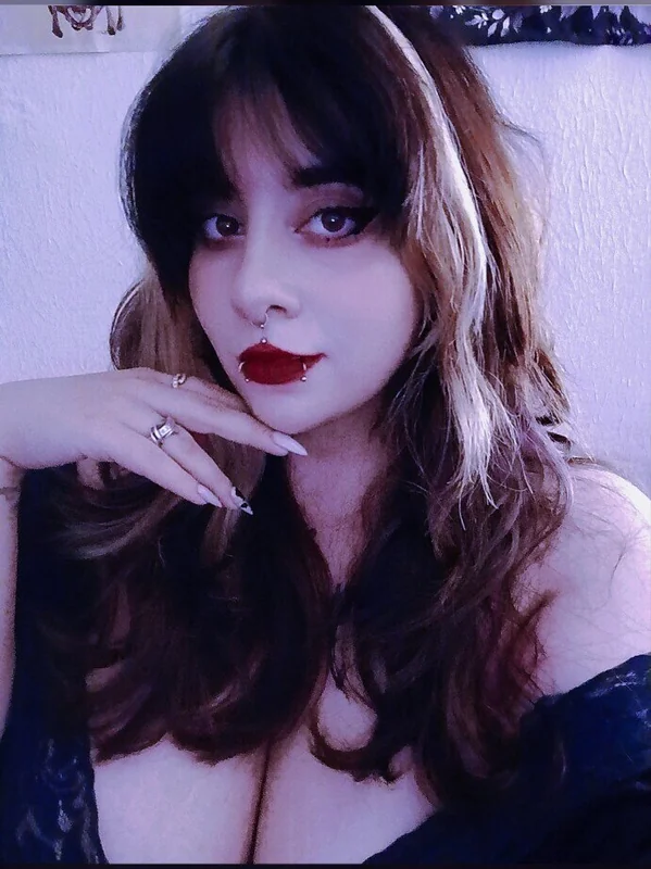 Raven Roth - OnlyFans Creator Profile Picture