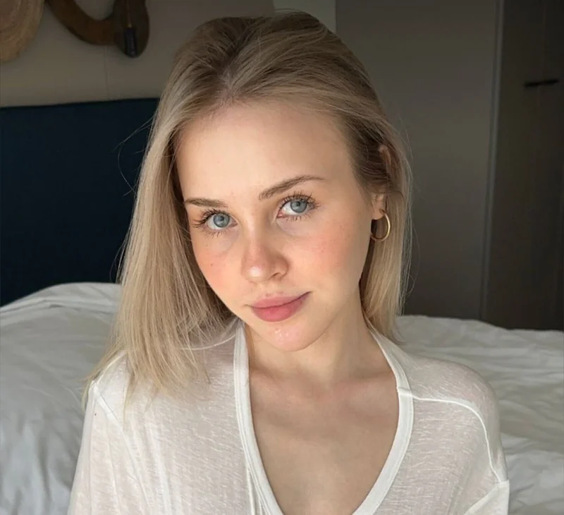 Raychel Kiss OnlyFans creator with exclusive content
