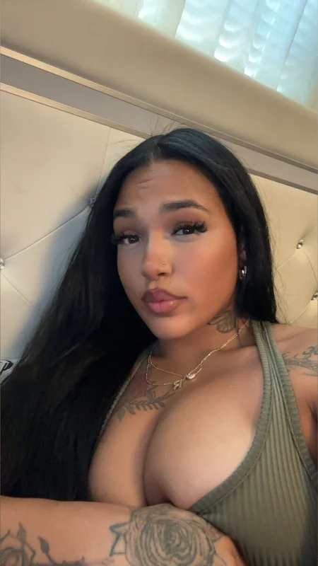 h o n e y - OnlyFans Creator Profile Picture