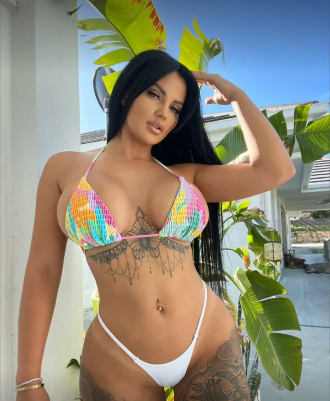 Renee Gracie Australia’s Queen - OnlyFans Creator Profile Picture