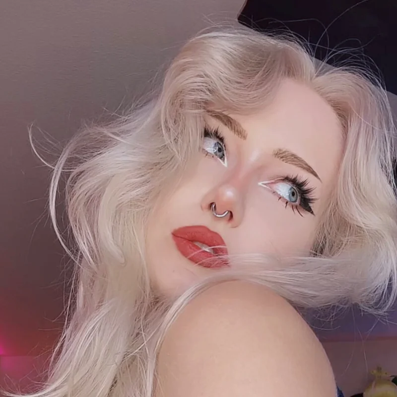 Rose OnlyFans profile