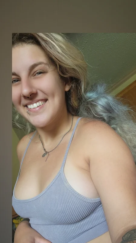 RiaNicole - OnlyFans Creator Profile Picture