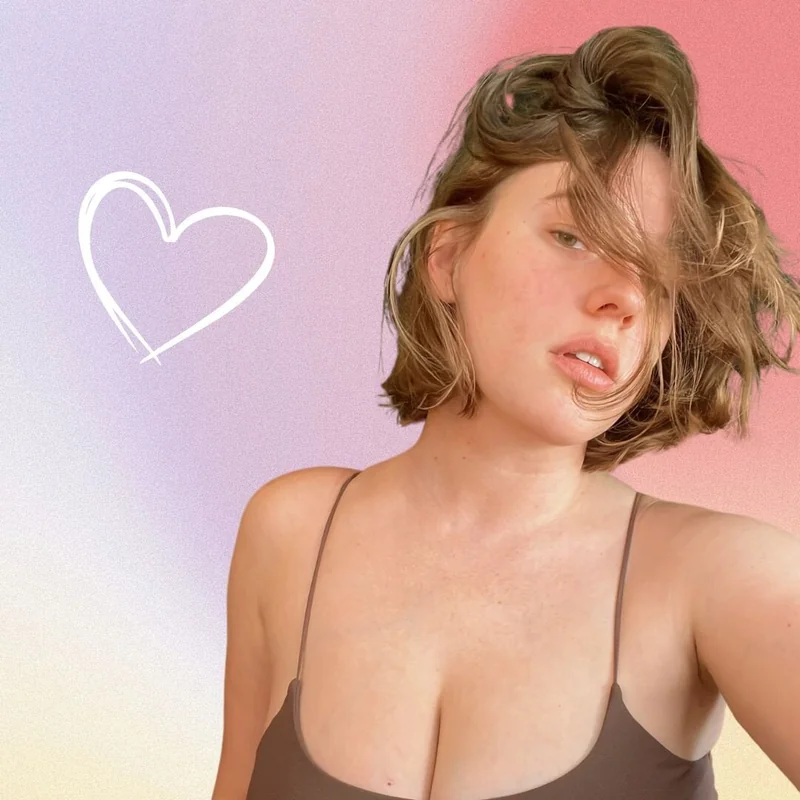 Riley Nixon - OnlyFans Creator Profile Picture