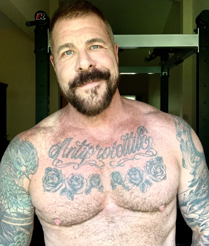 ROCCO STEELE OnlyFans profile