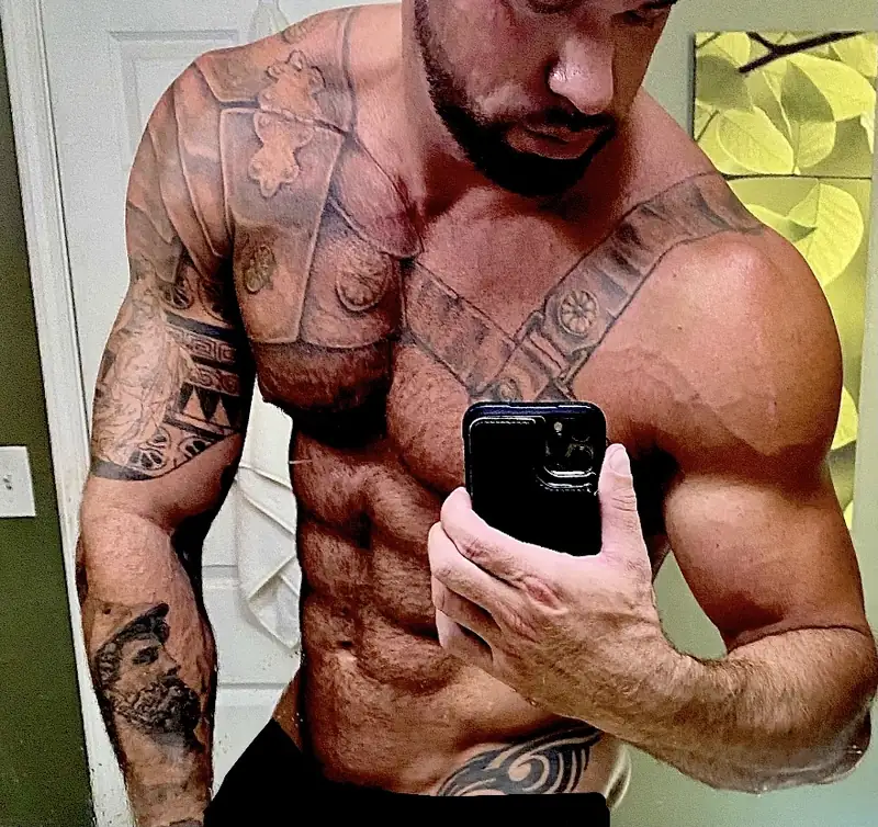 Romanmichaelxxx OnlyFans profile