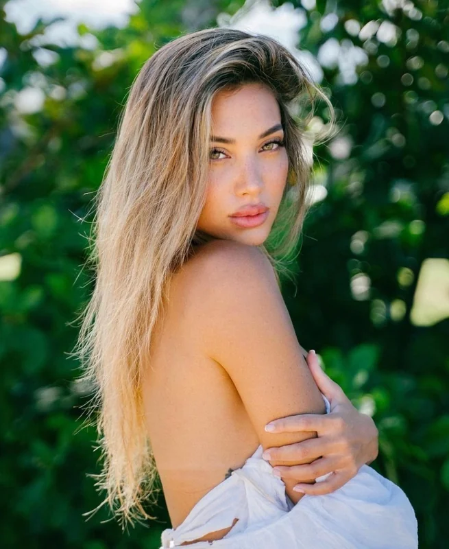 Rosalie - OnlyFans Creator Profile Picture