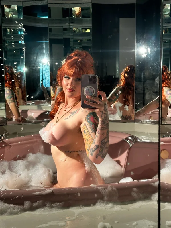 Rosa Magnolia OnlyFans profile
