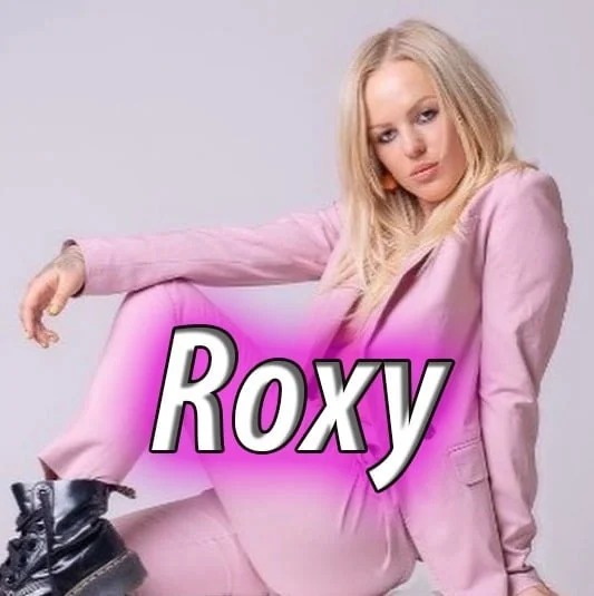 Roxy Rogue FREE OnlyFans Creator Roxy Rogue FREE OnlyFans glamorous blonde