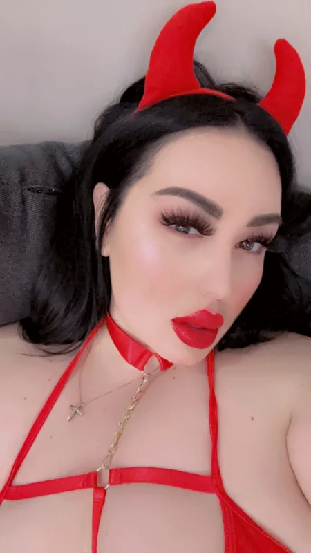 Russiandollof - OnlyFans Creator Profile Picture