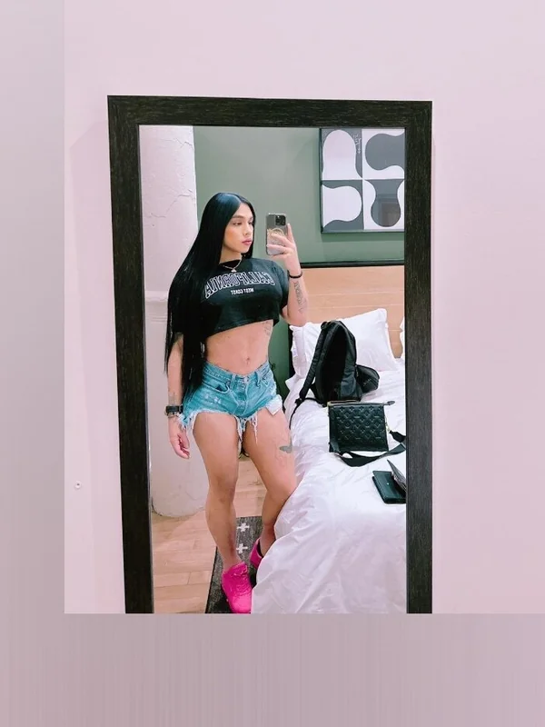 Samantha5211 OnlyFans profile
