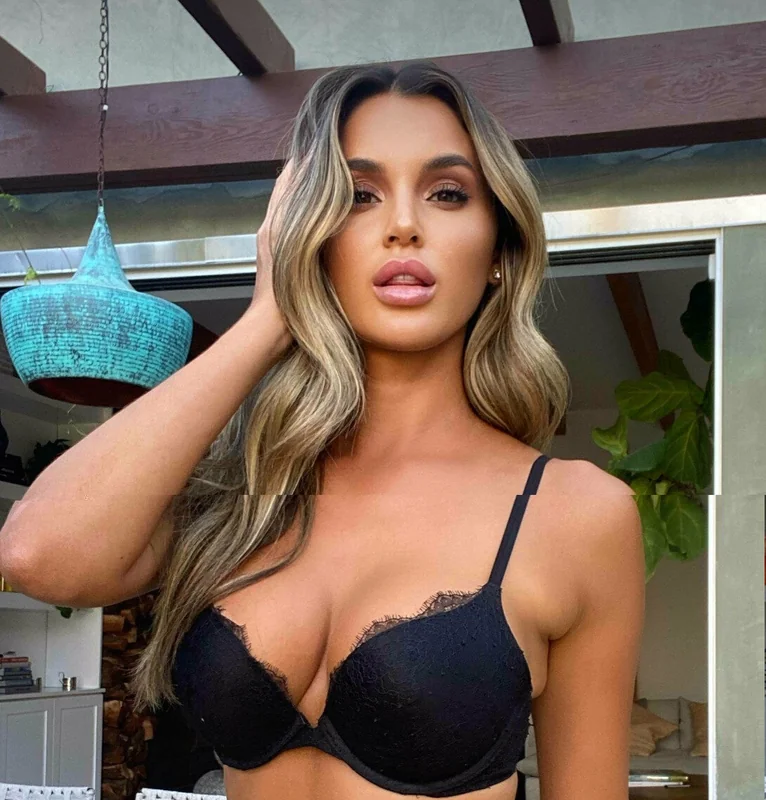 Sarah A Official OnlyFans Creator Sarah A OnlyFans creator with enticing content
