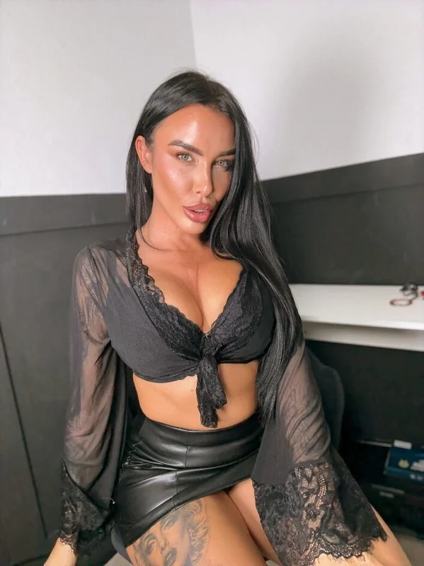 Sarahobsessedxoxo - OnlyFans Creator Profile Picture