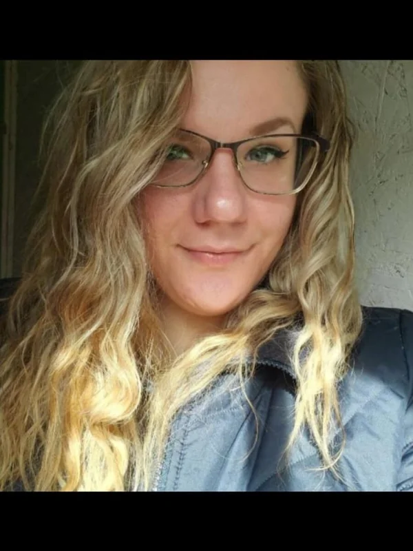 Sarahtineke - OnlyFans Creator Profile Picture