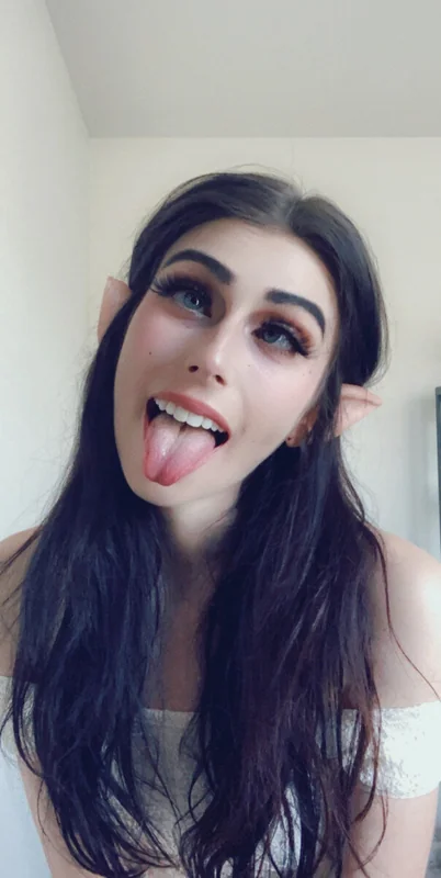 Savana Ray OnlyFans cute elf cat girl