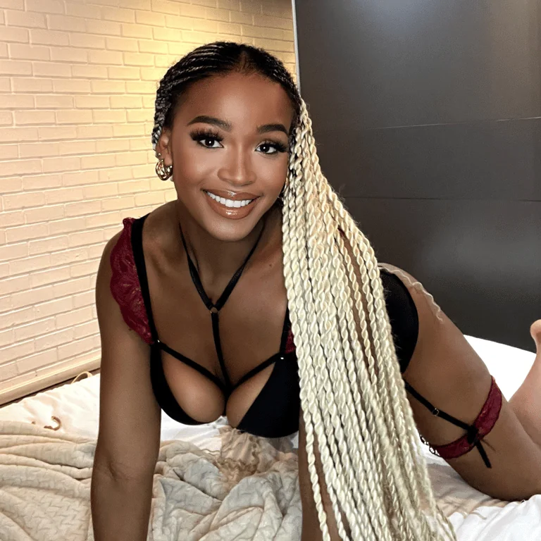 Savannah Lion Black Trans Queen OnlyFans profile