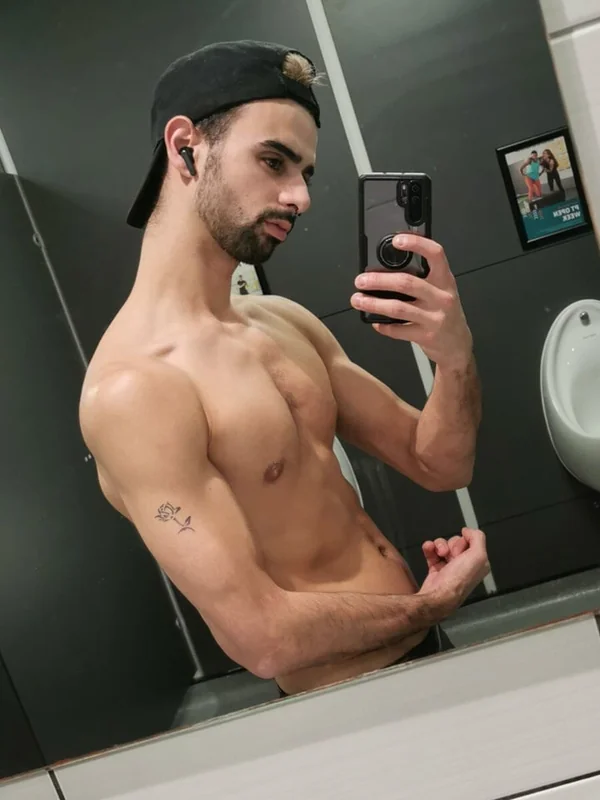 Sebastiankhan OnlyFans profile