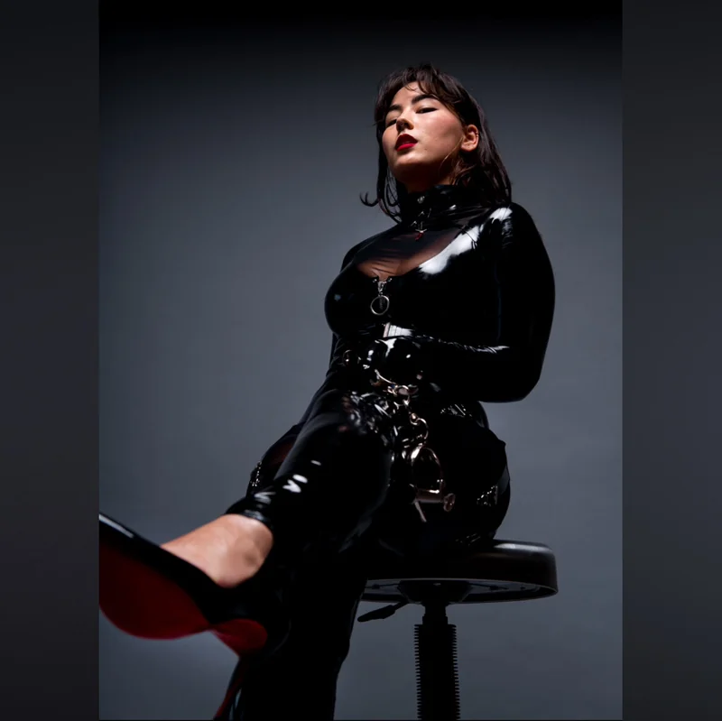 Servesunmi OnlyFans profile with FemDom content