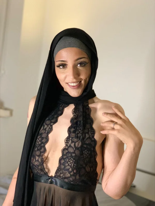 Zainab OnlyFans profile
