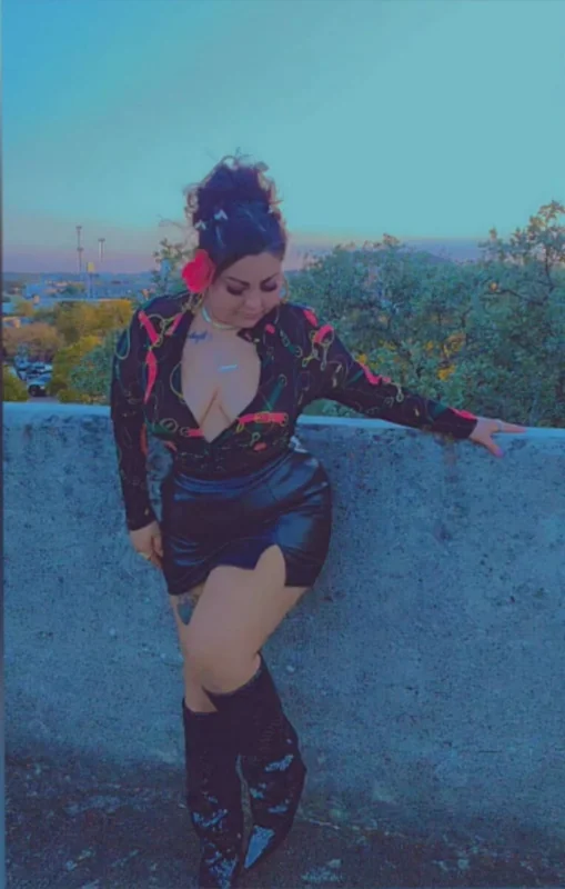 Sexinparadise OnlyFans Glamorous Curvy Creator
