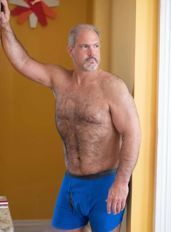 sexydadshit OnlyFans Creator sexydadshit OnlyFans creator showcasing dad-bod lifestyle