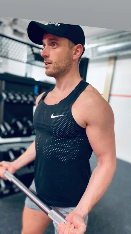 Sexyrubber Official OnlyFans Profile Sexyrubber OnlyFans Male Creator