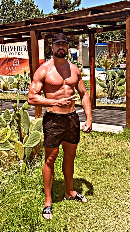 Shreddedasfuark69 OnlyFans profile