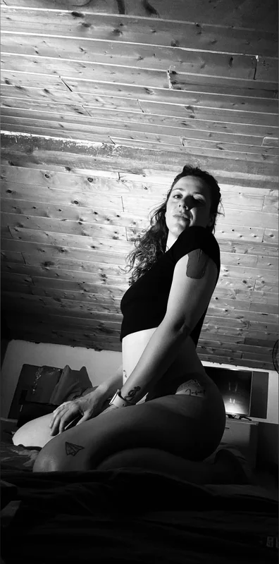 SicilianCowgirl OnlyFans Profile SicilianCowgirl OnlyFans creator with a big ass