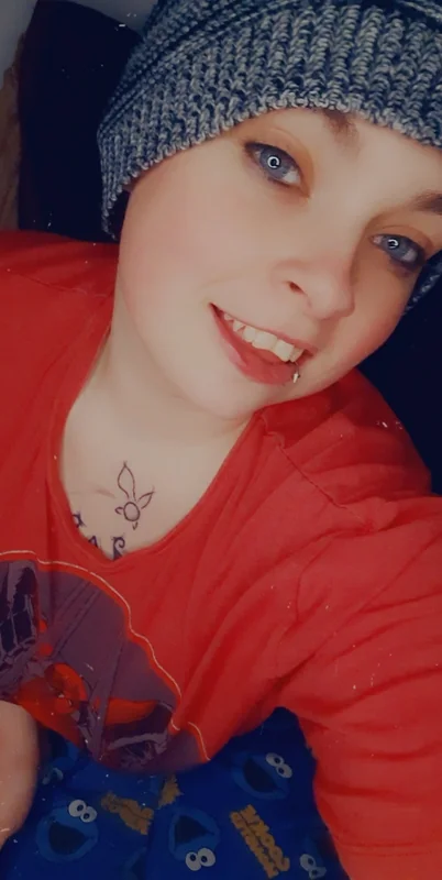 Singerlovebird - OnlyFans Creator Profile Picture