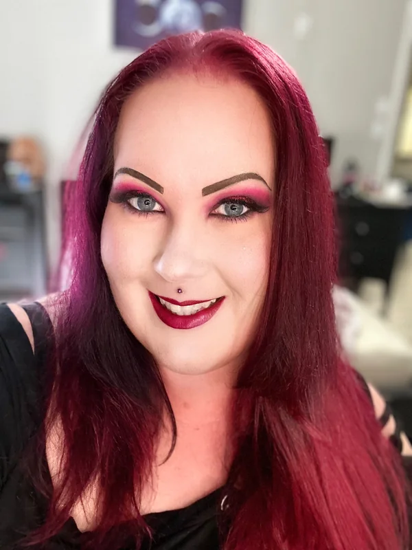 Sinisterallure OnlyFans Profile Sinisterallure OnlyFans Big Tiddy Goth Queen