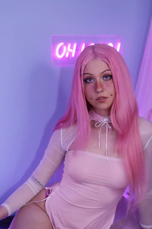 Sinzor OnlyFans creator with captivating content