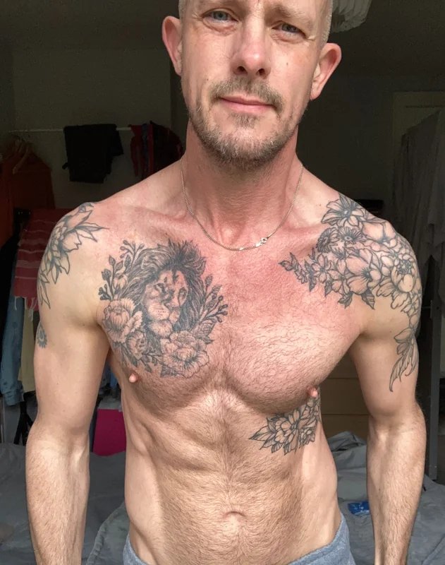 Smartbarnett OnlyFans Profile Smartbarnett OnlyFans Artist and Exhibitionist