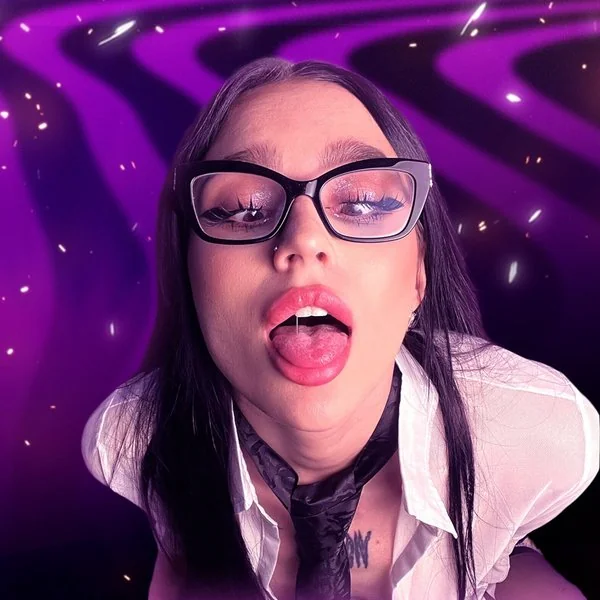 sneaky_mikki OnlyFans profile