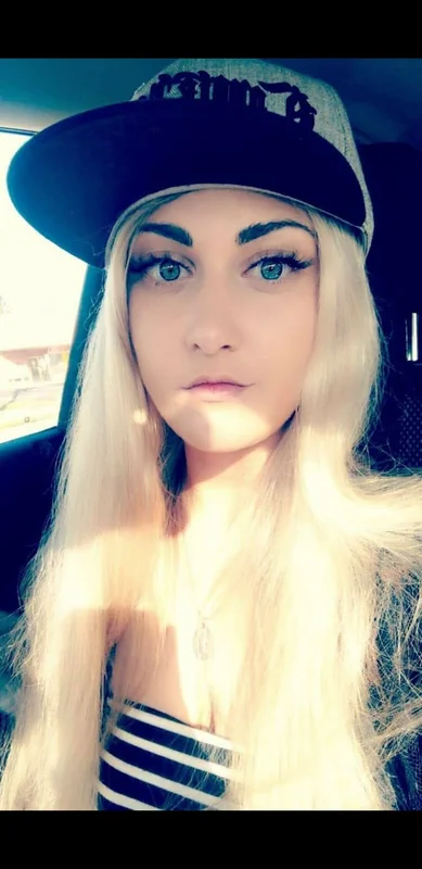 Little Miss WetWet OnlyFans Creator Little Miss WetWet OnlyFans blonde creator