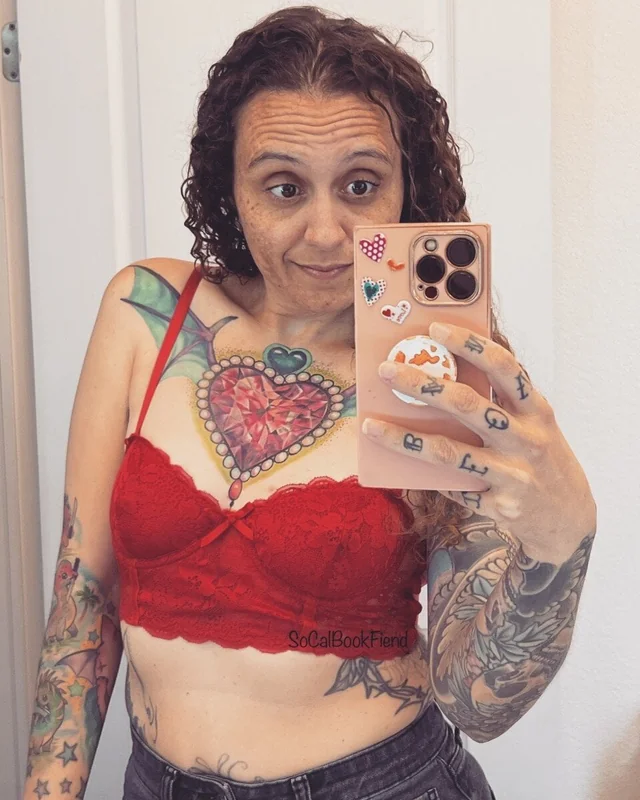 SoCalBookFiend OnlyFans creator with engaging content