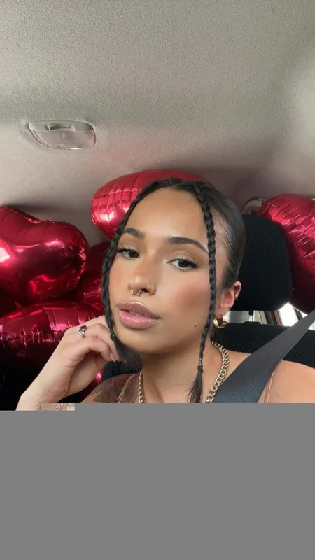 Sofia OnlyFans profile