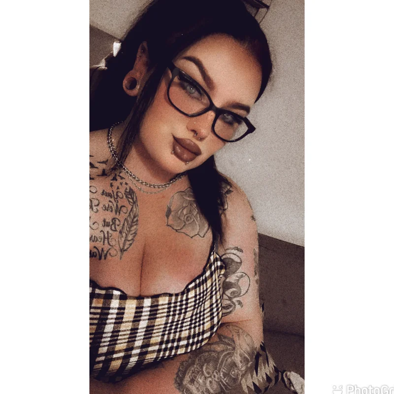 Sophieskyes - OnlyFans Creator Profile Picture
