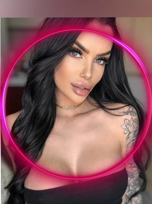 Sophia OnlyFans Profile Sophia OnlyFans creator showcasing her tattoos