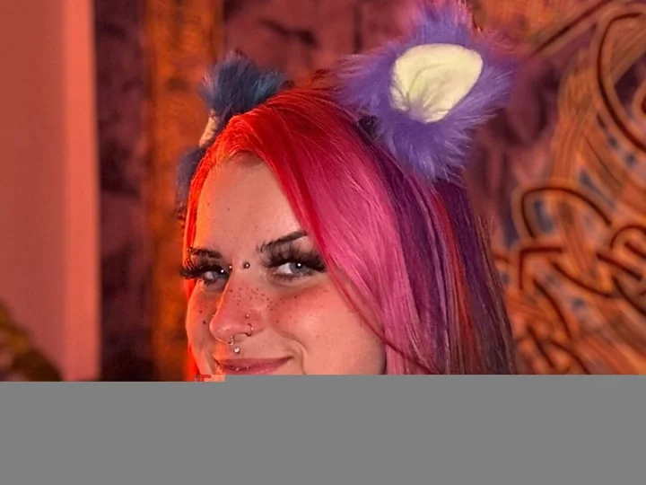 Sourpineapplexx OnlyFans profile