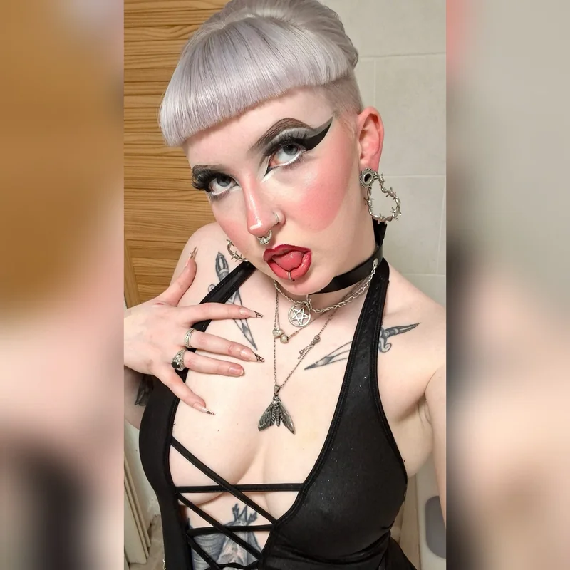 Spookybooboo OnlyFans profile