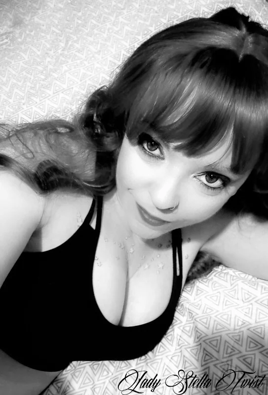 Stellatwist - OnlyFans Creator Profile Picture